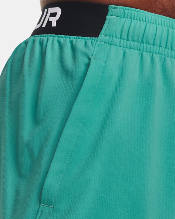 Pantalón corto UA Woven 18 cm para hombre, Green, pdpMainDesktop image number 5